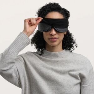 Trtl 'Glimpse Sleep  Mask